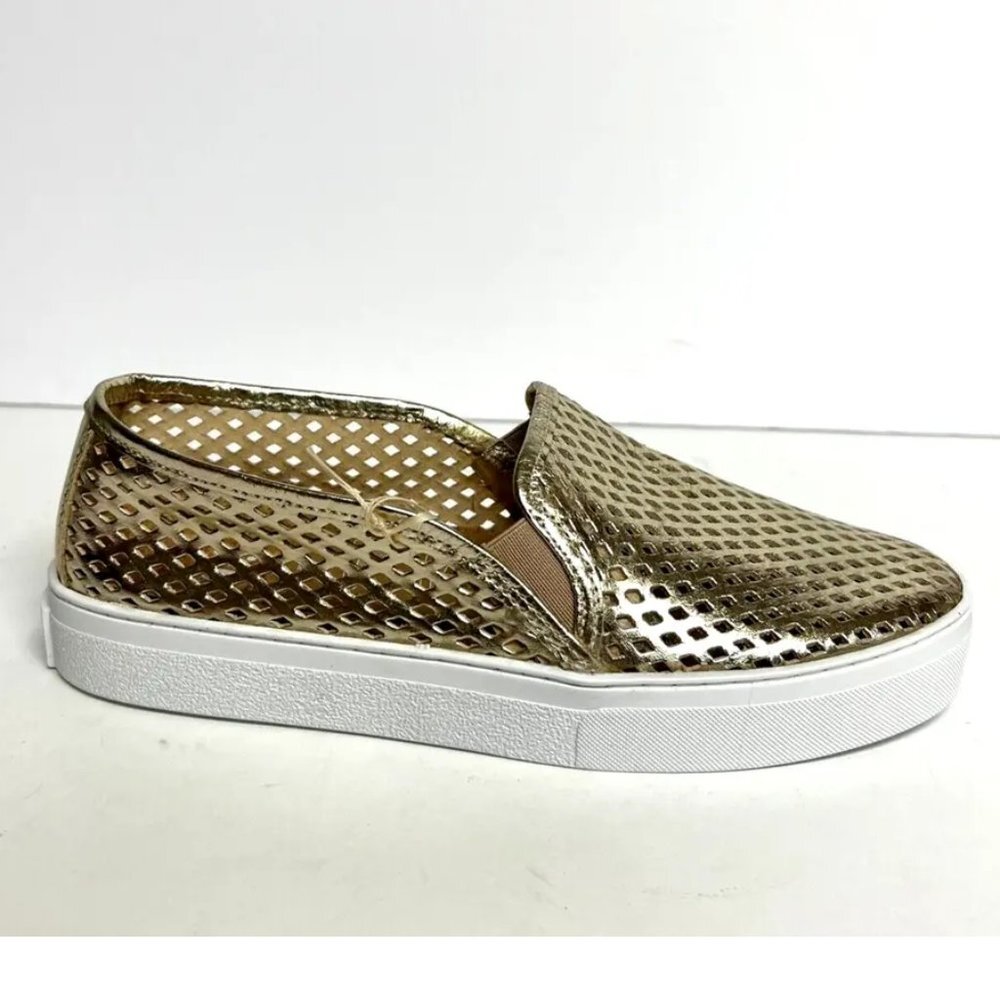 Jibs Womens Classic Slip On Gold Size 7 M